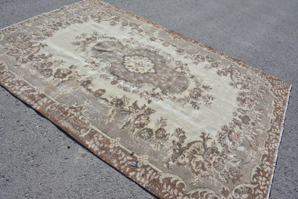 Vintage Turkish Rug TR79910 Image 2