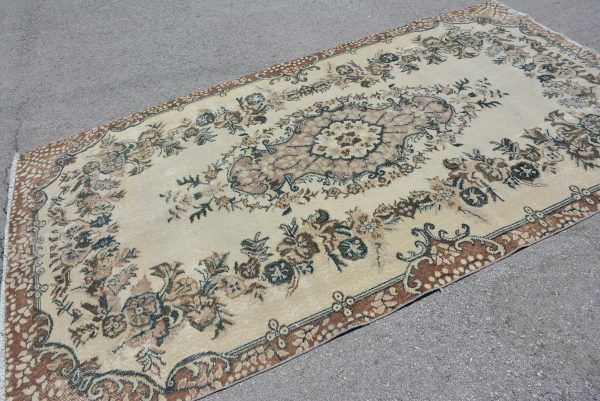 Vintage Turkish Rug TR80230 Image 2