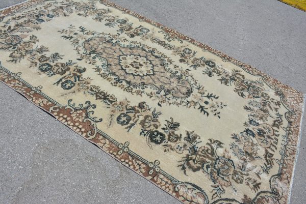 Vintage Turkish Rug TR80230 Image 4