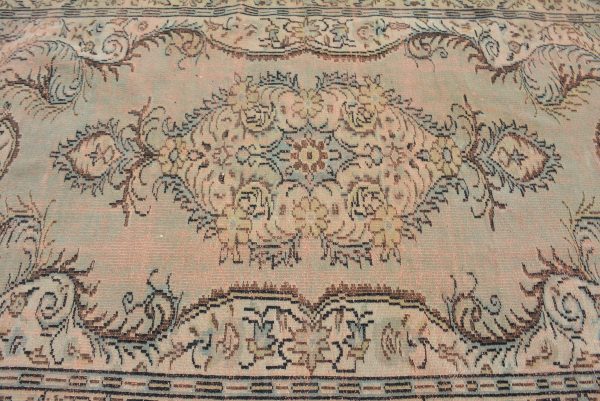 Vintage Turkish Rug TR80290 Image 5