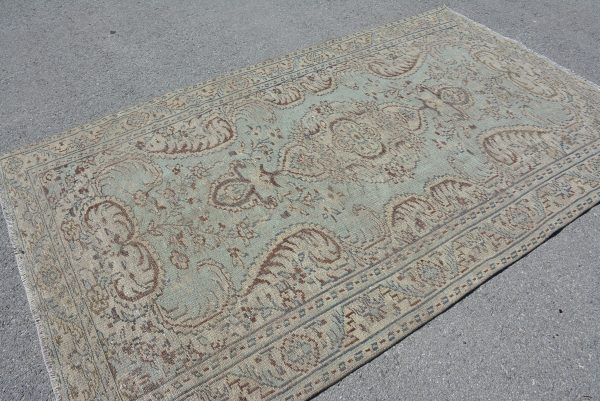 Vintage Turkish Rug TR80750 Image 4