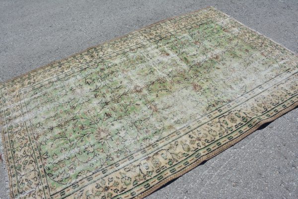 Vintage Turkish Rug TR80760 Image 2