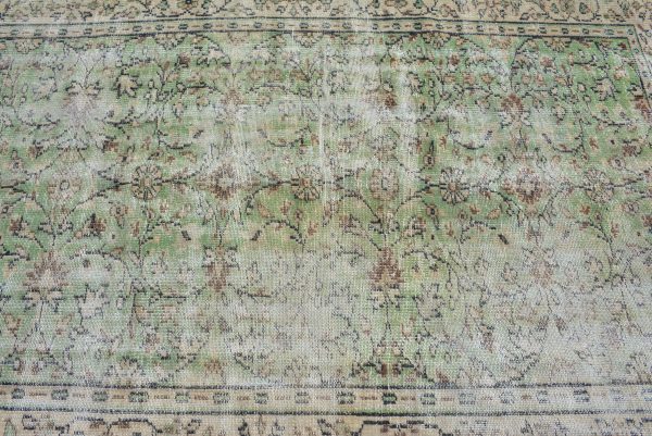 Vintage Turkish Rug TR80760 Image 5