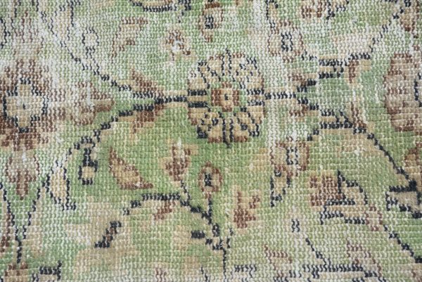 Vintage Turkish Rug TR80760 Image 6