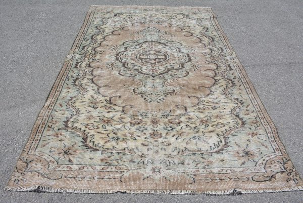 Vintage Turkish Rug TR80790 Image 1