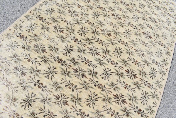 5.9 ft. x 9.4 ft. Vintage Turkish Rug TR93760 Image 5