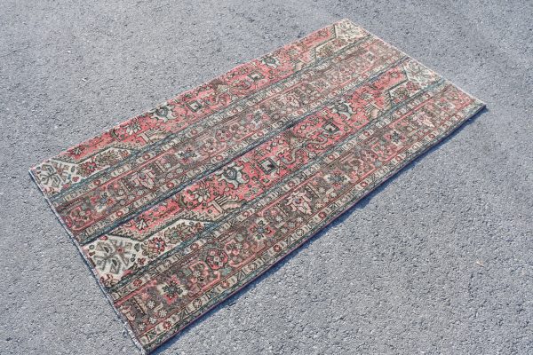 3.3 ft. x 6.4 ft. Vintage Patchwork Rug TR16964 Image 3