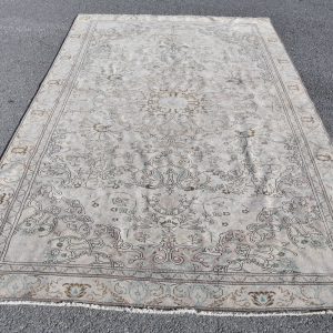 6 ft. x 9.7 ft. Vintage Turkish Rug TR44865 Image 1