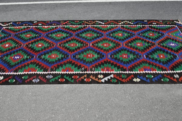 5.4 ft. x 10.9 ft. Vintage Kilim Rug TR46652 Image 4