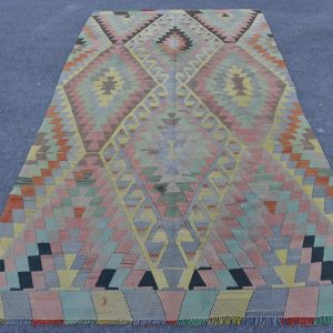 5.1 ft. x 9.5 ft. Vintage Kilim Rug TR48812 Image 1
