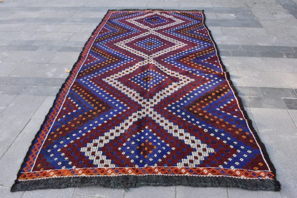 5.6 ft. x 11.2 ft. Vintage Kilim Rug TR15062 Image 1