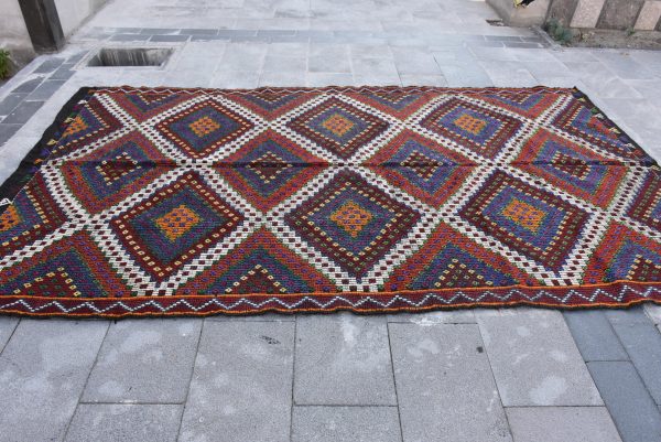6 ft. x 10.2 ft. Vintage Kilim Rug TR15082 Image 4