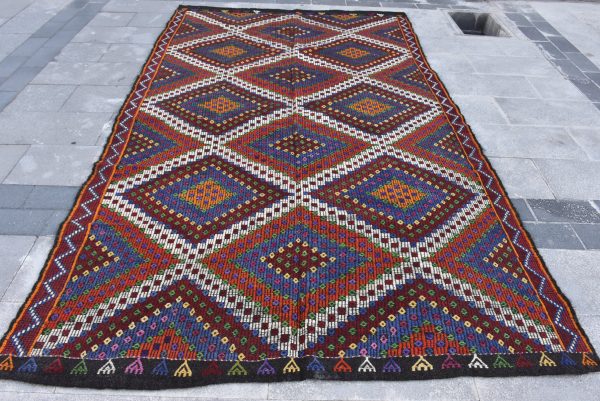 6 ft. x 10.2 ft. Vintage Kilim Rug TR15082 Image 1