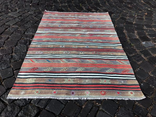 3.2 ft. x 4.7 ft. Vintage Kilim Rug TR49482 Image 5
