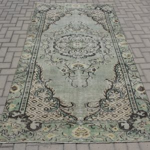 4.6 ft. x 8.5 ft. Vintage Turkish Rug TR67335 Image 1