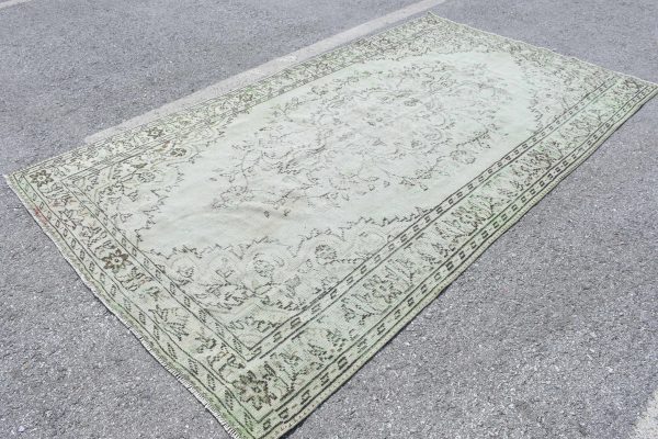 5.7 ft. x 9.7 ft. Vintage Turkish Rug TR67645 Image 2