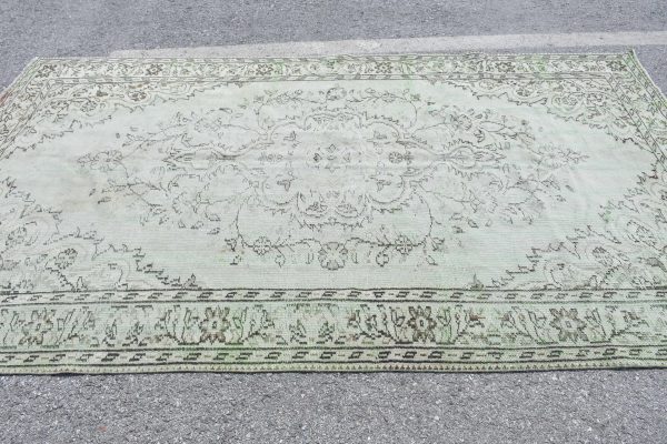 5.7 ft. x 9.7 ft. Vintage Turkish Rug TR67645 Image 3