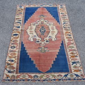 3.4 ft. x 5.6 ft. Vintage Turkish Rug TR71465 Image 1