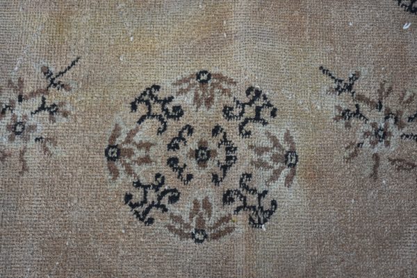 5.2 ft. x 9.4 ft. Vintage Turkish Rug TR72875 Image 6