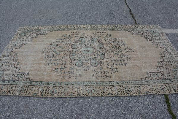 4.9 ft. x 8.4 ft. Vintage Turkish Rug TR78245 Image 3