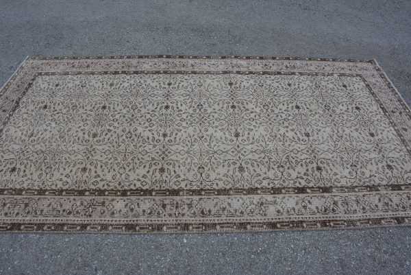 4.8 ft. x 8.9 ft. Vintage Turkish Rug TR78415 Image 3