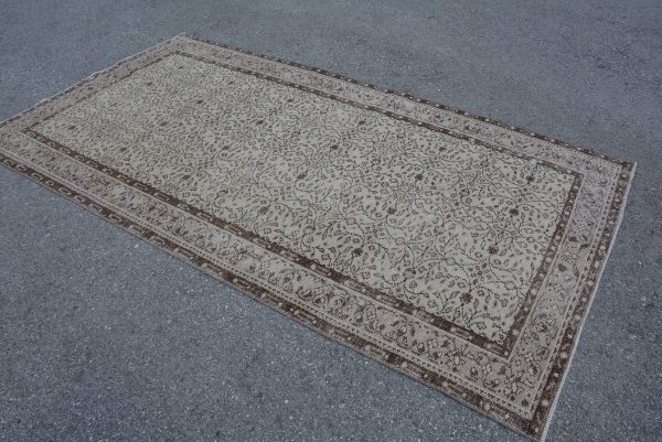 4.8 ft. x 8.9 ft. Vintage Turkish Rug TR78415 Image 4