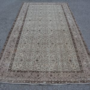4.8 ft. x 8.9 ft. Vintage Turkish Rug TR78415 Image 1