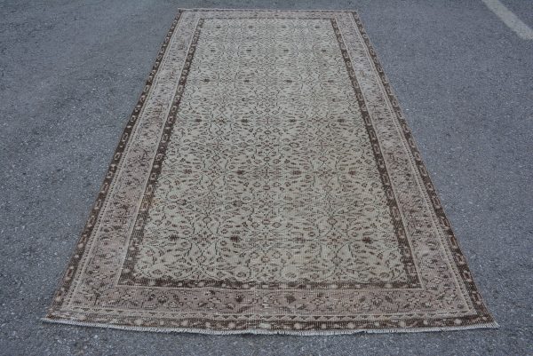 4.8 ft. x 8.9 ft. Vintage Turkish Rug TR78415 Image 1