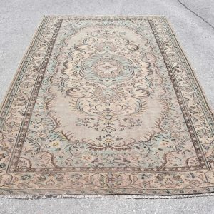 6.4 ft. x 9.5 ft. Vintage Turkish Rug TR90255 Image 1