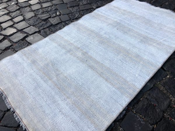 2.5 ft. x 4.6 ft. Vintage Kilim Rug TR52402 Image 2