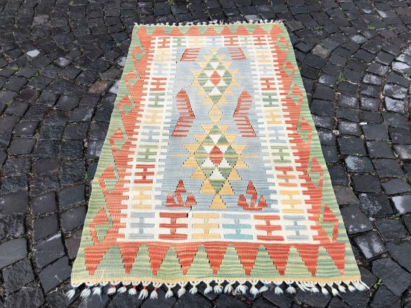 3.3 ft. x 5.4 ft. Vintage Kilim Rug TR52962 Image 3