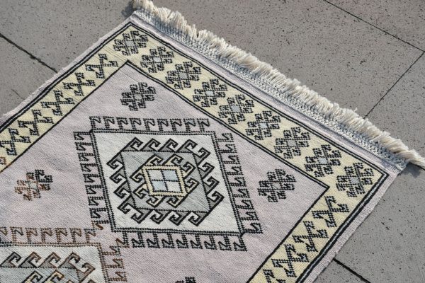 2.4 ft. x 5.7 ft. Vintage Turkish Rug TR14646 Image 6