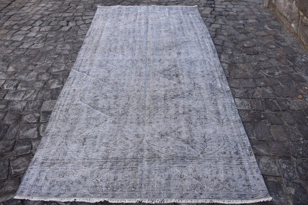 4.7 ft. x 9.6 ft. Vintage Overdyed Rug TR25113 Image 1
