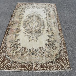 3.8 ft. x 6.8 ft. Vintage Turkish Rug TR16706 Image 1