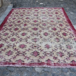 5.9 ft. x 8.7 ft. Vintage Turkish Rug TR18696 Image 1