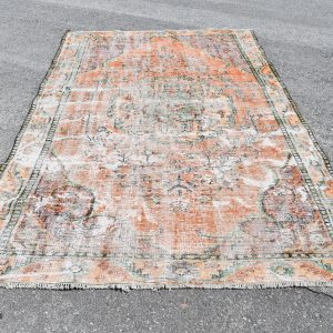 5.8 ft. x 9.7 ft. Vintage Turkish Rug TR20416 Image 1