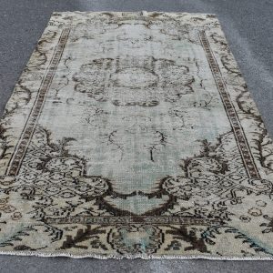 5.4 ft. x 9.2 ft. Vintage Turkish Rug TR21186 Image 1