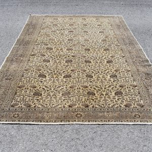 6.4 ft. x 9.2 ft. Vintage Turkish Rug TR21476 Image 1