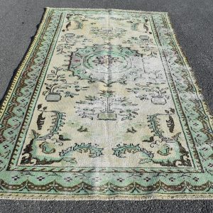 5.1 ft. x 9.2 ft. Vintage Turkish Rug TR22186 Image 1