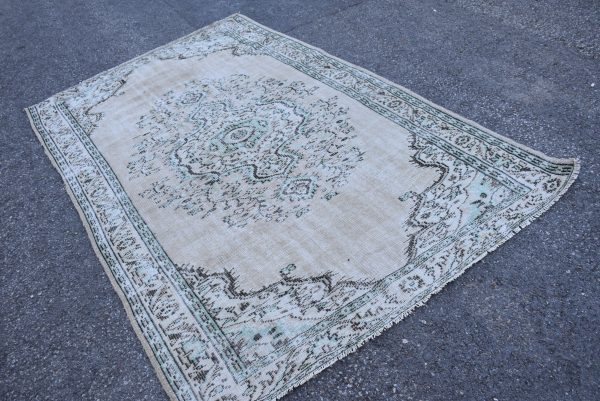 5.6 ft. x 8.9 ft. Vintage Turkish Rug TR23476 Image 4