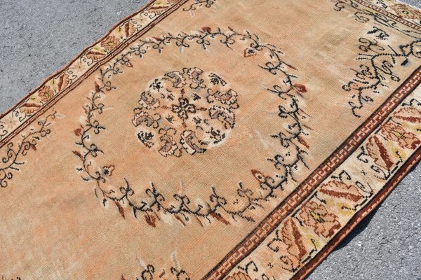 5.5 ft. x 8 ft. Vintage Turkish Rug TR34086 Image 5