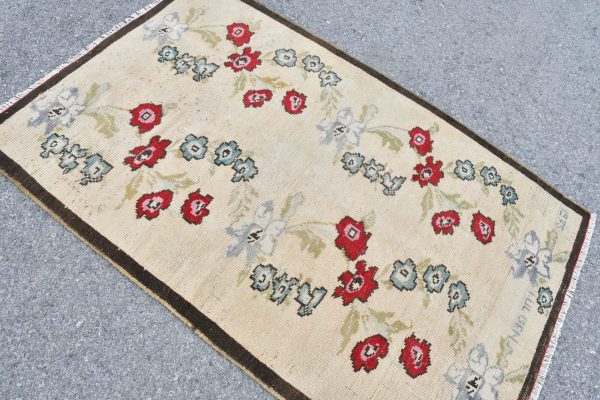 3.9 ft. x 5.9 ft. Vintage Turkish Rug TR34296 Image 4