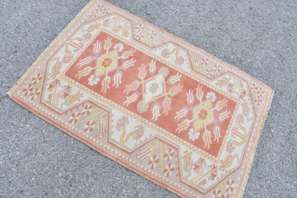 2.9 ft. x 4.2 ft. Vintage Turkish Rug TR34306 Image 4