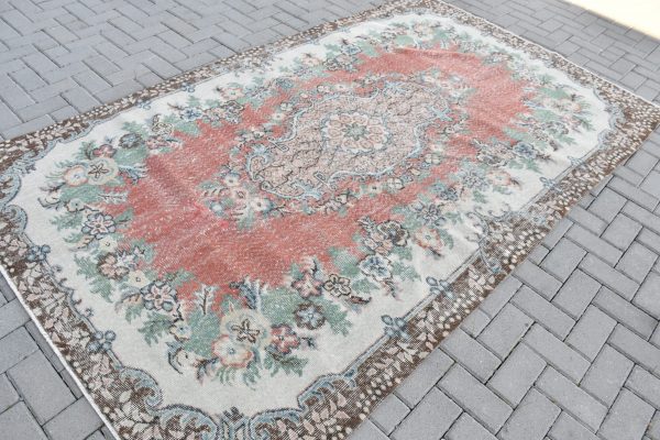 5.3 ft. x 9 ft. Vintage Turkish Rug TR37456 Image 2