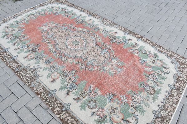5.3 ft. x 9 ft. Vintage Turkish Rug TR37456 Image 4