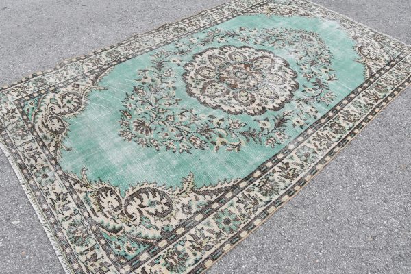 5.7 ft. x 9.7 ft. Vintage Turkish Rug TR39476 Image 2