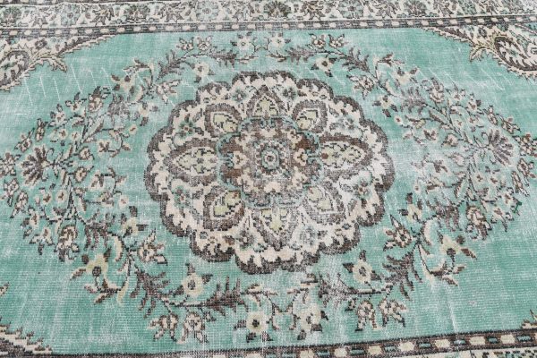 5.7 ft. x 9.7 ft. Vintage Turkish Rug TR39476 Image 5