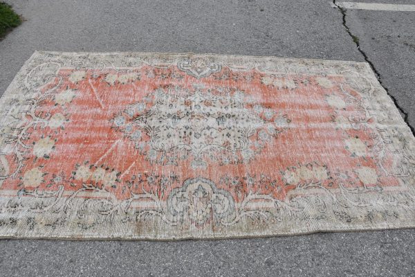 4.9 ft. x 8.3 ft. Vintage Turkish Rug TR39616 Image 3