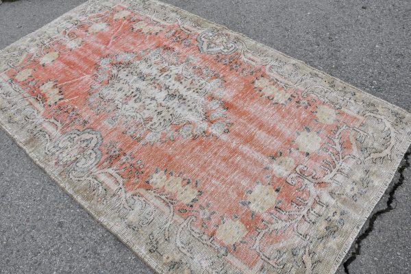 4.9 ft. x 8.3 ft. Vintage Turkish Rug TR39616 Image 4