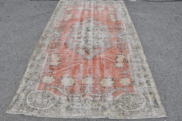 4.9 ft. x 8.3 ft. Vintage Turkish Rug TR39616 Image 1
